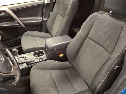 Used 2017 Toyota RAV4 XLE image 16