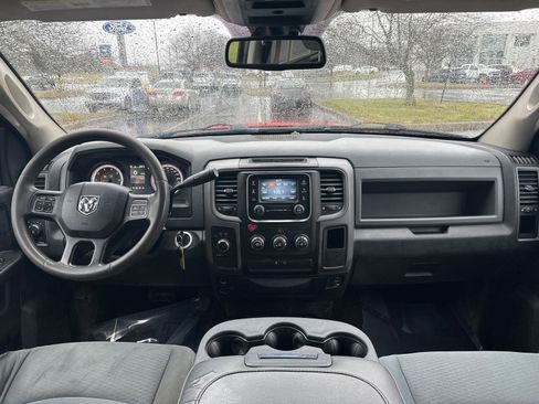 Used 2014 RAM 1500 Express image 2