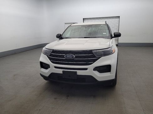 Used 2022 Ford Explorer XLT image 15