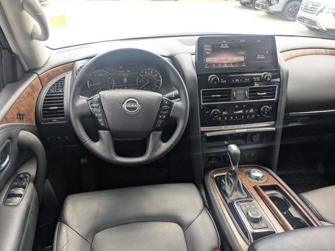 Used 2024 Nissan Armada SL w/ Captain's Chairs Package AWD/4WD image 31
