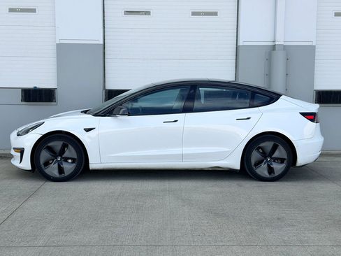 Used 2018 Tesla Model 3 Long Range image 2