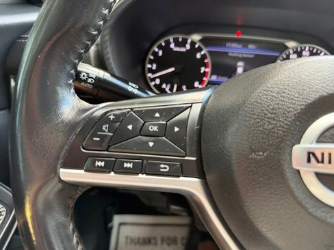 Used 2021 Nissan Sentra SV w/ Trunk Package FWD image 32