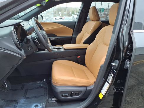 Used 2023 Lexus RX 350 Premium w/ Cold Area Package image 16