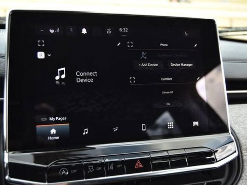 Used 2022 Jeep Compass Latitude w/ Sun and Sound Group image 15