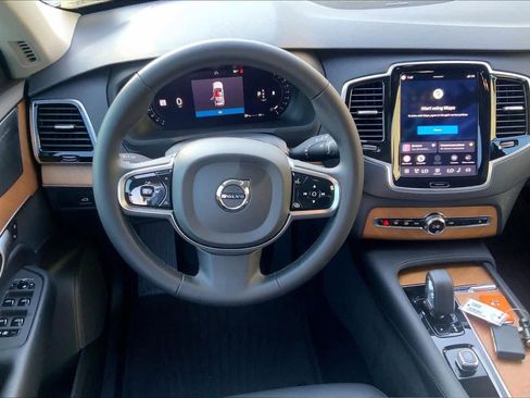 Used 2023 Volvo XC90 B6 Plus w/ Protection Package Premier AWD/4WD image 6