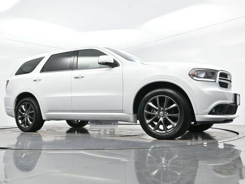 Used 2018 Dodge Durango GT image 39