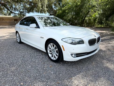 Used 2012 BMW 528i Sedan RWD image 3