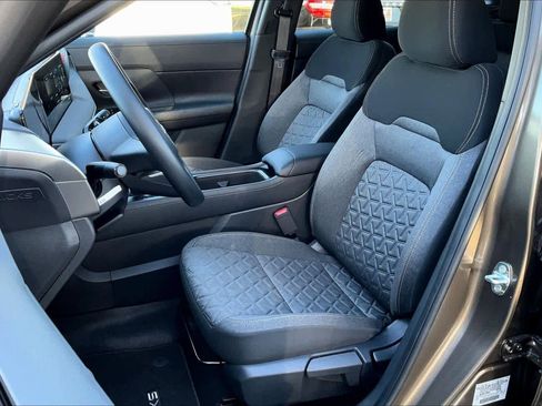 New 2026 Nissan Kicks SV w/ Cold Weather Package image 9