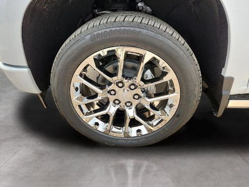 New 2026 Chevrolet Silverado 1500 High Country AWD/4WD image 23