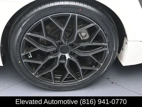 Used 2023 Nissan Maxima Platinum FWD image 5