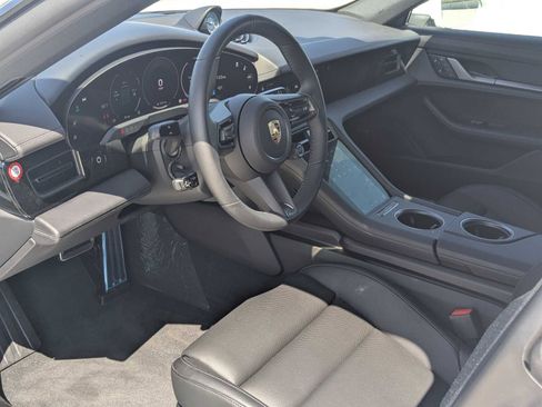New 2025 Porsche Taycan 4S AWD/4WD image 4
