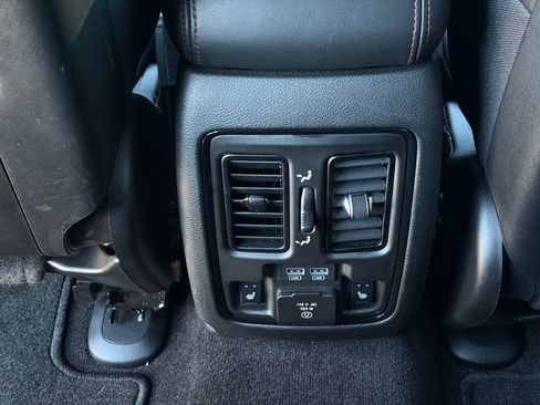 Used 2022 Dodge Durango R/T image 26