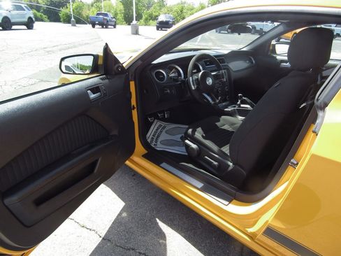 Used 2013 Ford Mustang Boss 302 RWD image 21