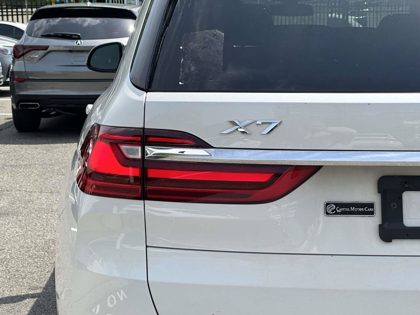 Used 2019 BMW X7 xDrive40i w/ Premium Package AWD/4WD image 11