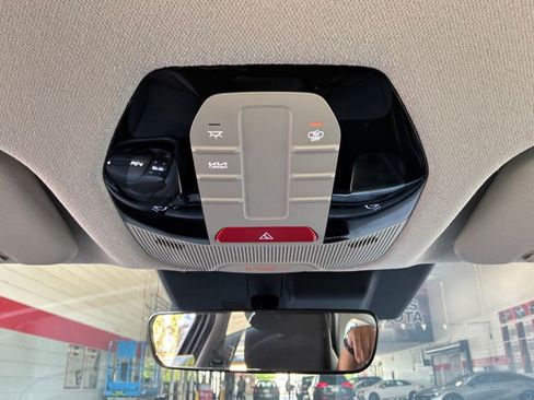 Used 2025 Kia K4 FWD image 15