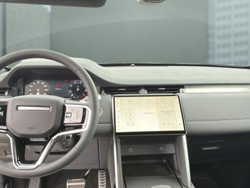 New 2026 Land Rover Discovery Sport Landmark AWD/4WD image 19