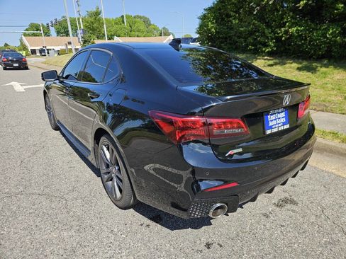 Used 2018 Acura TLX V6 w/ Technology & A-SPEC Pkg FWD image 4
