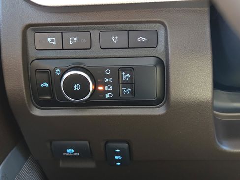 Used 2024 Ford F350 King Ranch image 16