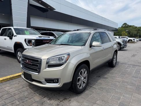 Used 2013 GMC Acadia SLT FWD image 2
