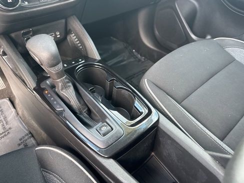 Used 2023 Chevrolet TrailBlazer LT w/ Convenience Package image 22