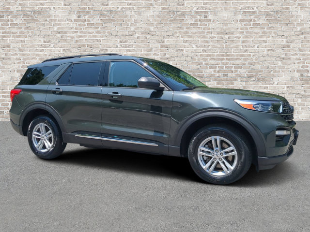 Used 2023 Ford Explorer XLT w/ Equipment Group 202A AWD/4WD image 1