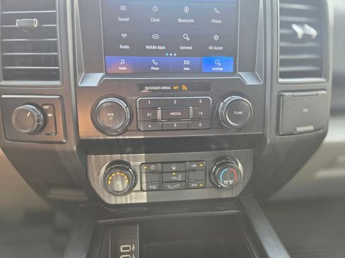 Used 2020 Ford F150 XL w/ Equipment Group 101A Mid RWD image 22