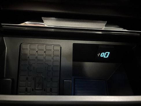 Used 2024 Ford F250 Lariat w/ Lariat Ultimate Package image 27