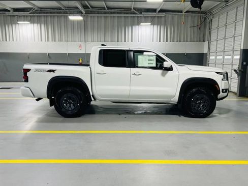 New 2026 Nissan Frontier PRO-4X AWD/4WD image 17