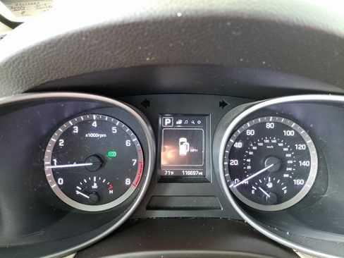 Used 2017 Hyundai Santa Fe Sport AWD/4WD image 9