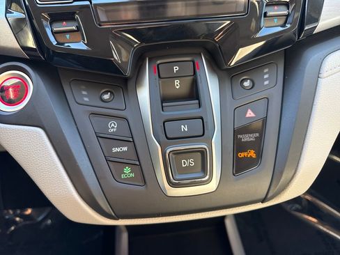 Used 2024 Honda Odyssey EX-L image 21