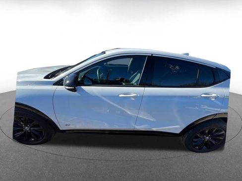 Used 2025 Buick Envista Sport Touring image 4