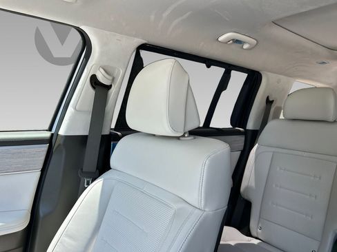 New 2025 Hyundai Santa Fe Calligraphy image 3