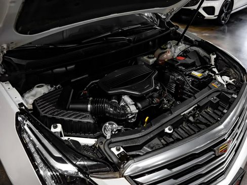 Used 2019 Cadillac XT5 Premium Luxury FWD image 57