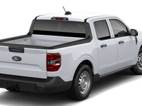 New 2026 Ford Maverick XL w/ Equipment Group 101A AWD/4WD image 8