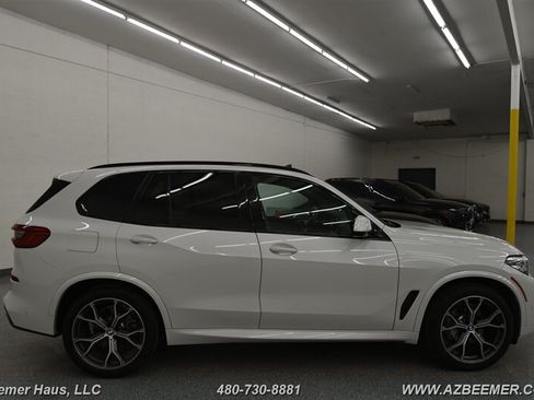 Used 2019 BMW X5 xDrive40i w/ M Sport Package AWD/4WD image 10