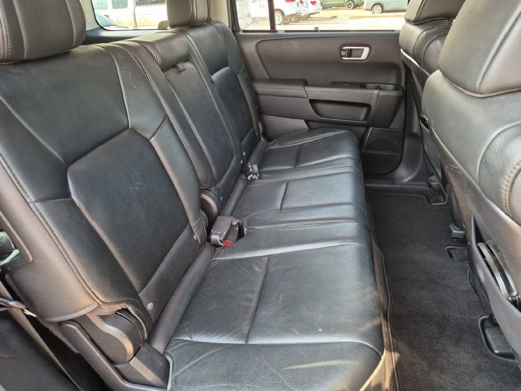 Used 2012 Honda Pilot Touring image 32