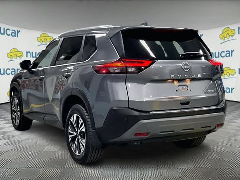 Used 2023 Nissan Rogue SV w/ SV Premium B Package image 4