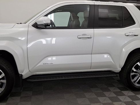 Used 2025 Toyota 4Runner Limited w/ Tow Technology Package image 9