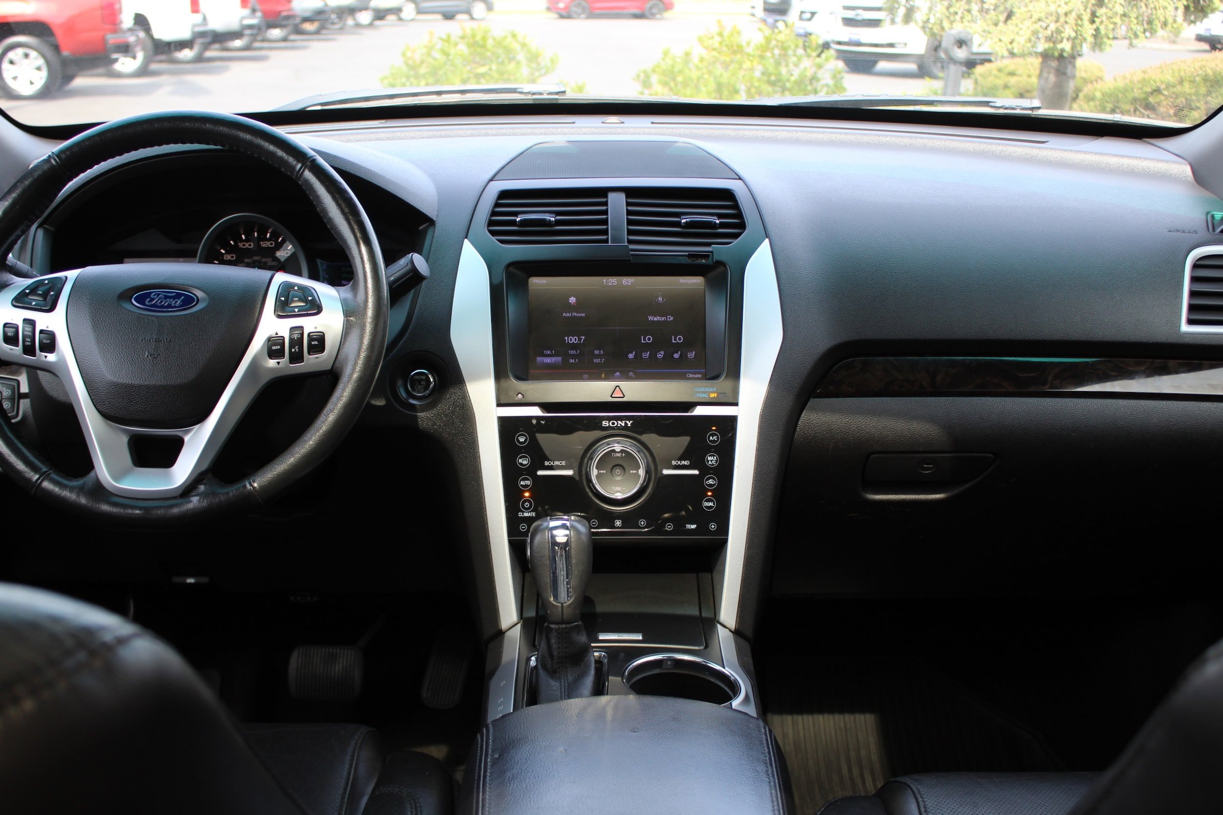 Used 2013 Ford Explorer Limited AWD/4WD image 24