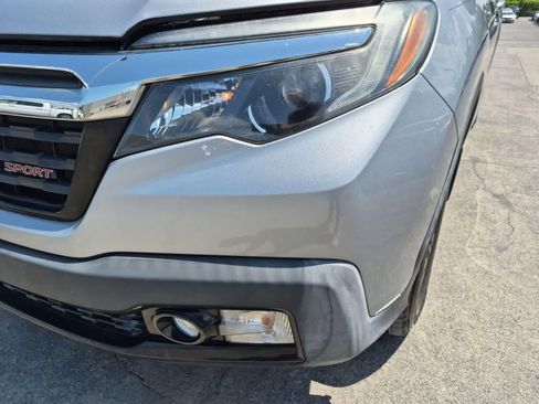 Used 2019 Honda Ridgeline Sport image 11