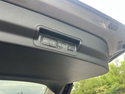 New 2026 Ford Explorer Active RWD image 18