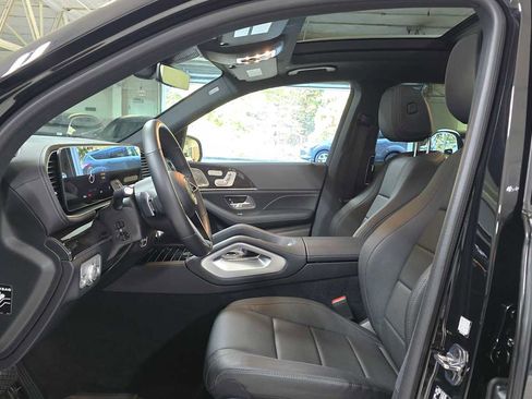 Certified 2025 Mercedes-Benz GLS 450 4MATIC image 21