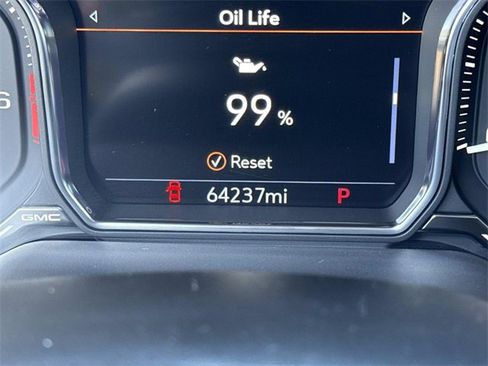 Used 2021 GMC Yukon XL AT4 w/ Rear Media and Nav Package image 32