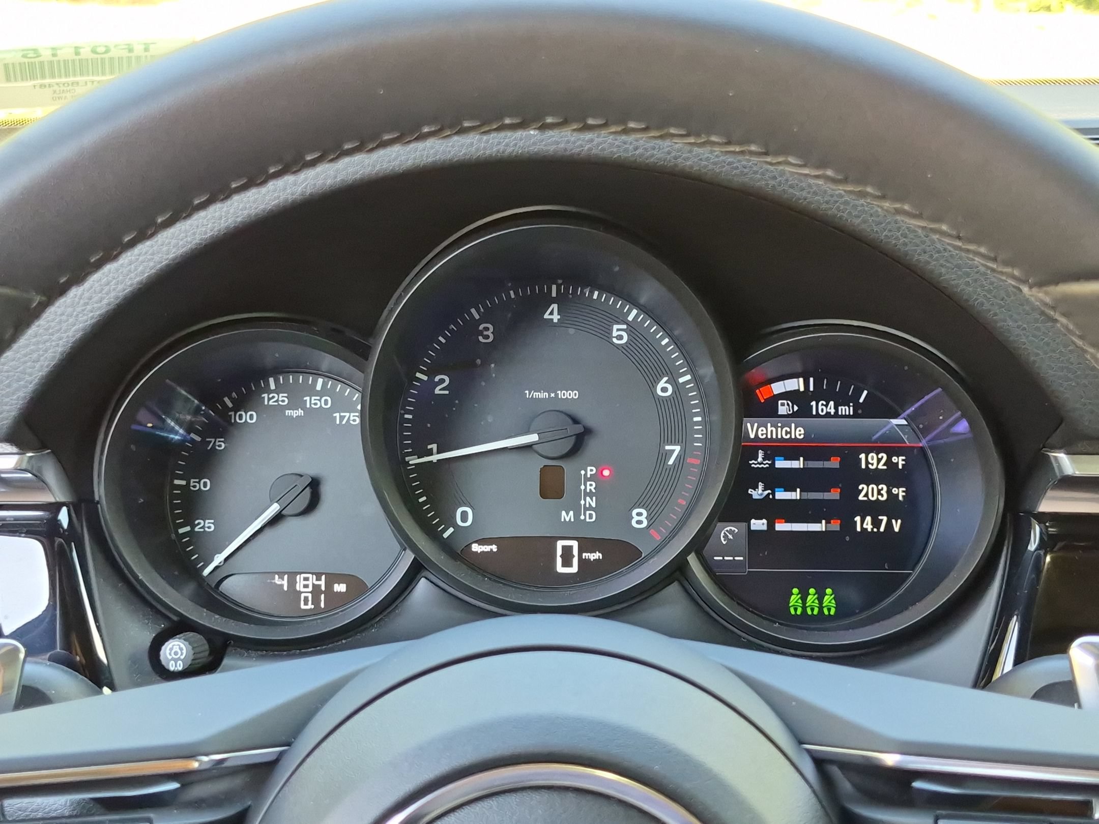 Certified 2026 Porsche Macan AWD/4WD image 10