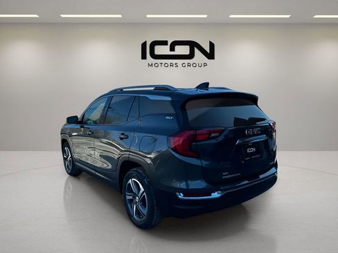 Used 2018 GMC Terrain SLT w/ Preferred Package AWD/4WD image 3