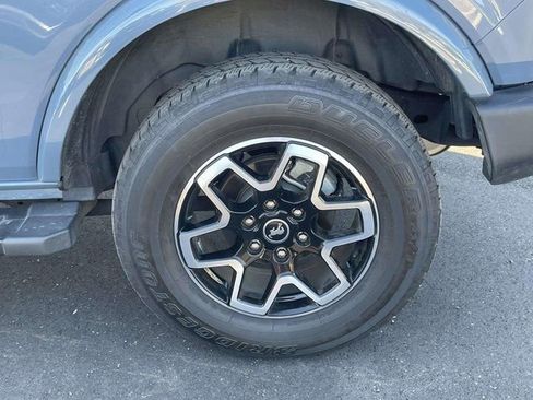 Used 2024 Ford Bronco Outer Banks image 27