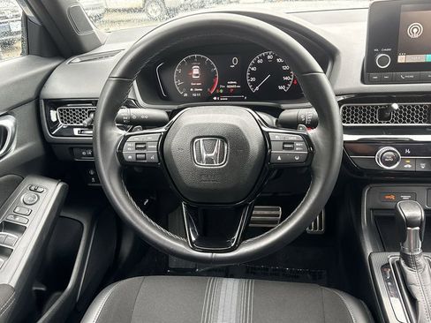 Used 2023 Honda Civic Sport image 11