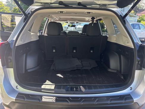 Certified 2024 Subaru Forester Premium AWD/4WD image 30