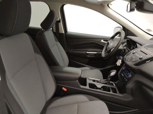 Used 2018 Ford Escape SE w/ Ford Safe & Smart Package FWD image 21