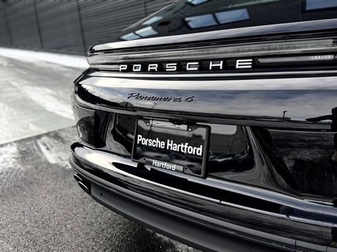 New 2026 Porsche Panamera 4 image 37